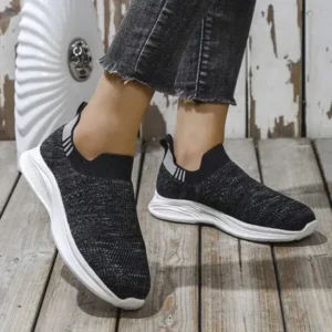 Fashionpared Women Fashion Round Toe Slip-On Flat Non-Slip Lightweight Sneakers