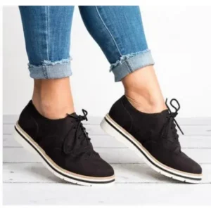 Fashionpared Women Retro Plus Size Simple Solid Color Lace-Up Round Toe Sneakers