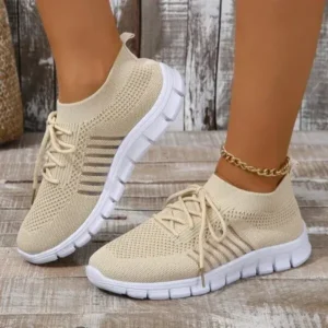 Fashionpared Women Casual Plus Size Solid Color Mesh Breathable Flat Sneakers