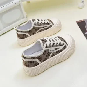 Fashionpared Women Fashion Round Toe Lace-Up Sneakers