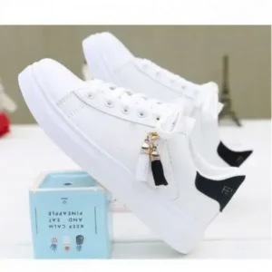 Fashionpared Women Fashion Flat Solid Color Lace-Up Sneakers