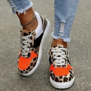 Fashionpared Fashionable Round Toe Lace-Up Sneakers